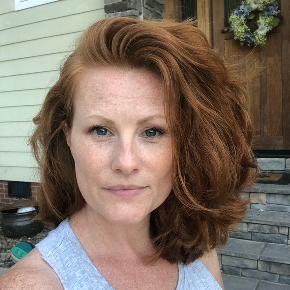 Meet your Posher, Emily - Picture 1 of 1